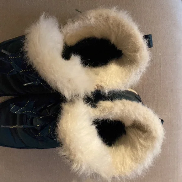 Sorel Women’s Whitney Short Lace Up Waterproof Insulated Winter Boots Teal 6 - Picture 7 of 12